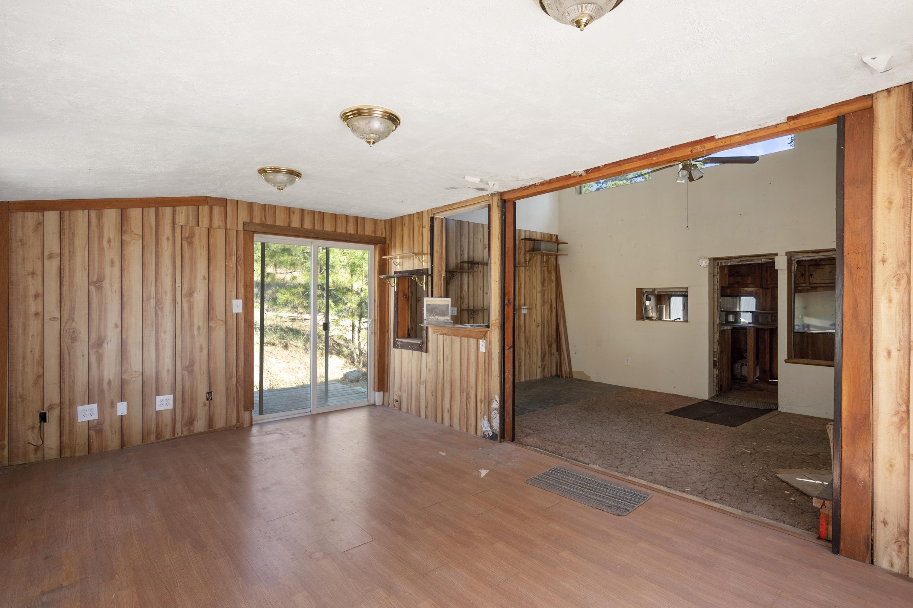 15010 East Tallman Road Chattaroy, WA 99003 - Photo 9 of 20