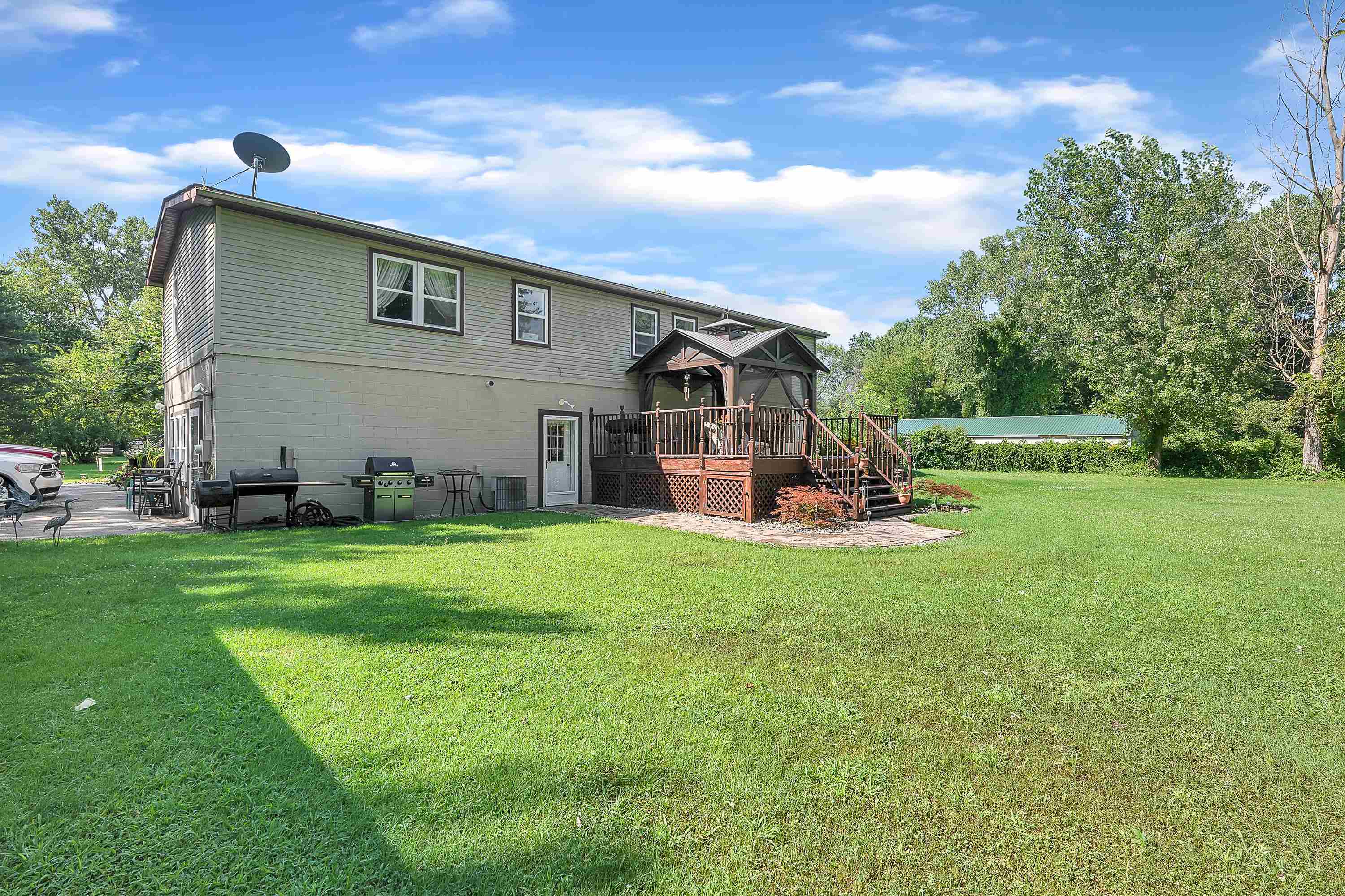 9081 Field Road Algonac, MI 48001 - Photo 22 of 47 50151548-64ceda86-49c2-4c61-95cd-c8fa3ece3155.JPG