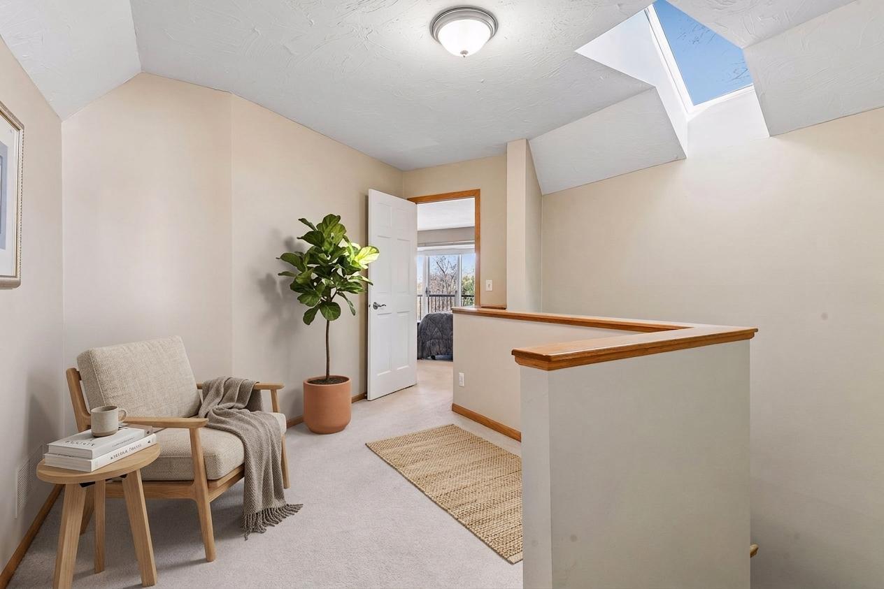 16870 Creek Ridge Trail Minnetonka, MN 55345 - Photo 16 of 48