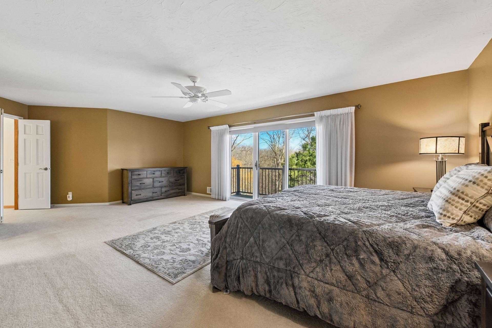 16870 Creek Ridge Trail Minnetonka, MN 55345 - Photo 32 of 48