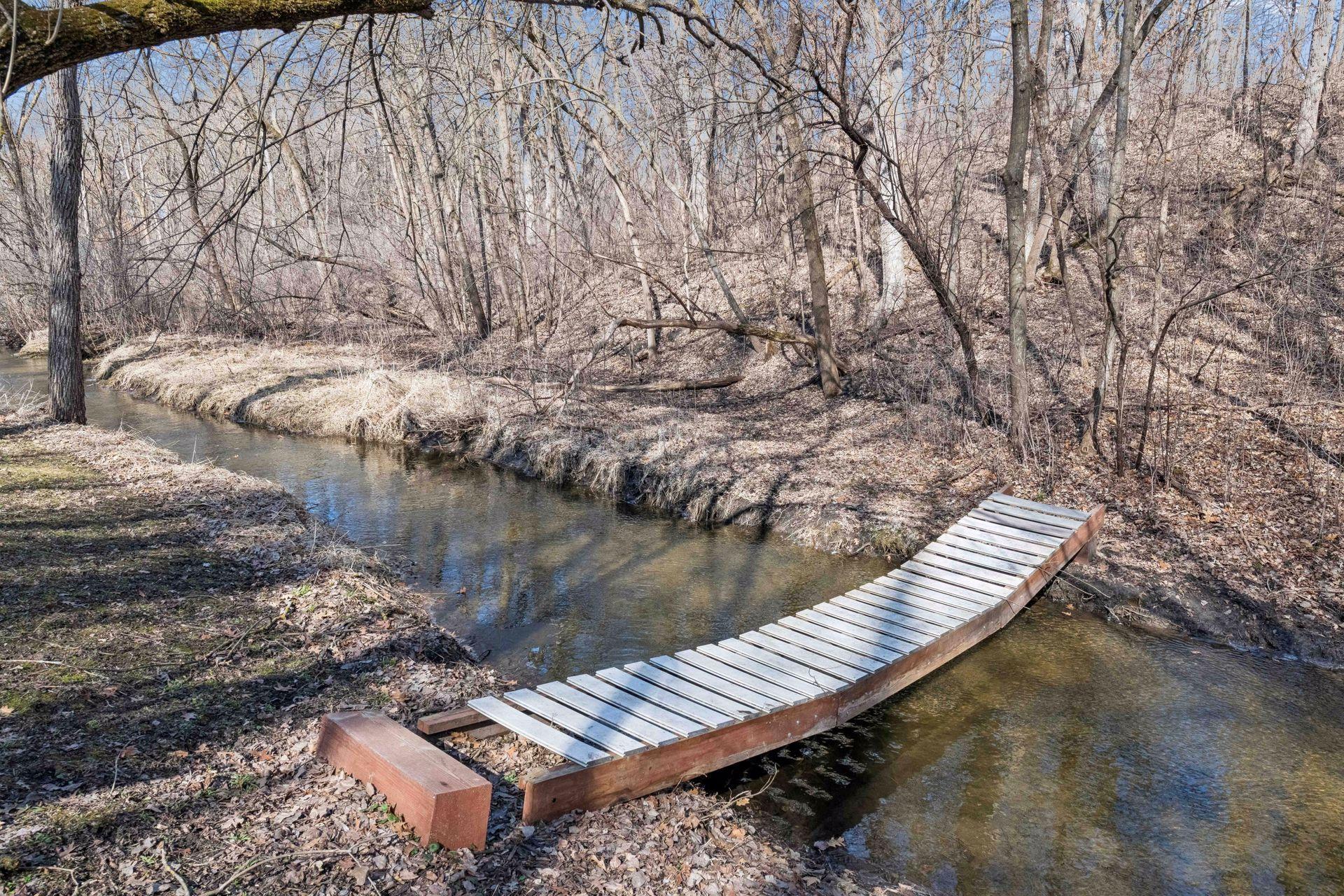 16870 Creek Ridge Trail Minnetonka, MN 55345 - Photo 7 of 48