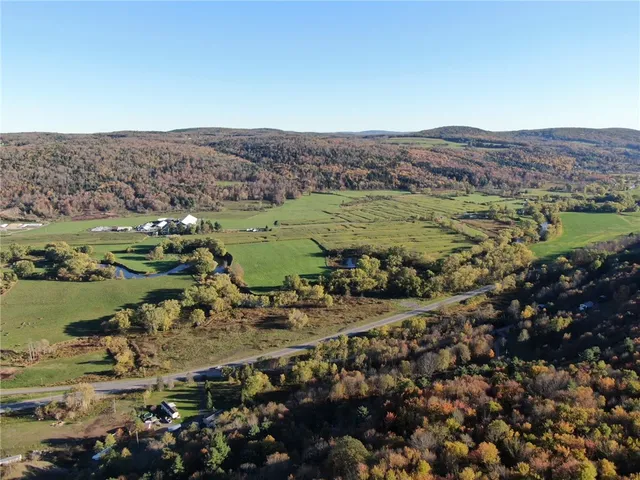 $220,000 | 260 Log Cabin Lane, New Berlin, NY 13843