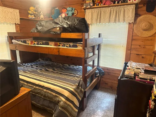 $220,000 | 260 Log Cabin Lane, New Berlin, NY 13843