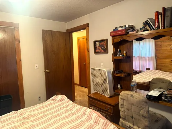 $220,000 | 260 Log Cabin Lane, New Berlin, NY 13843