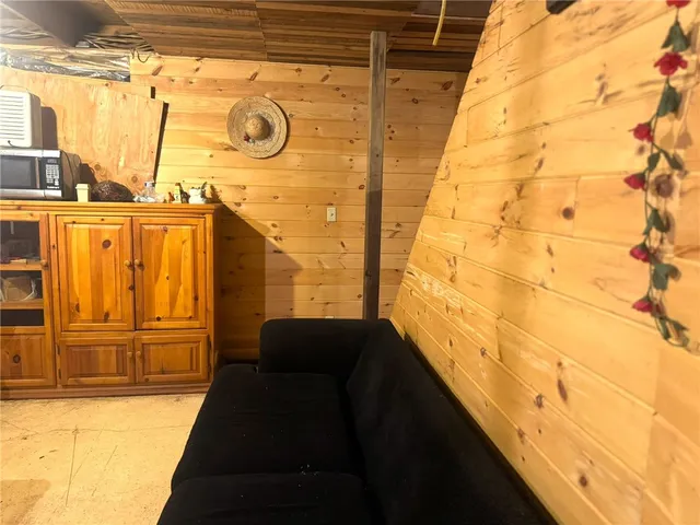 $220,000 | 260 Log Cabin Lane, New Berlin, NY 13843