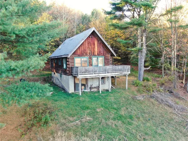 $220,000 | 260 Log Cabin Lane, New Berlin, NY 13843