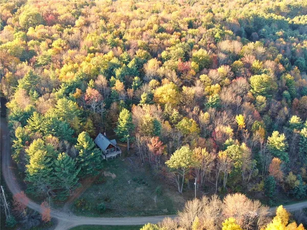 $220,000 | 260 Log Cabin Lane, New Berlin, NY 13843