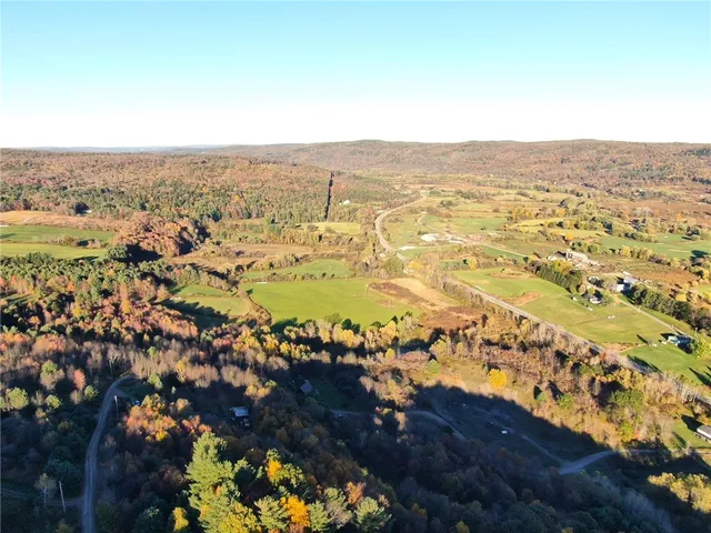 $220,000 | 260 Log Cabin Lane, New Berlin, NY 13843