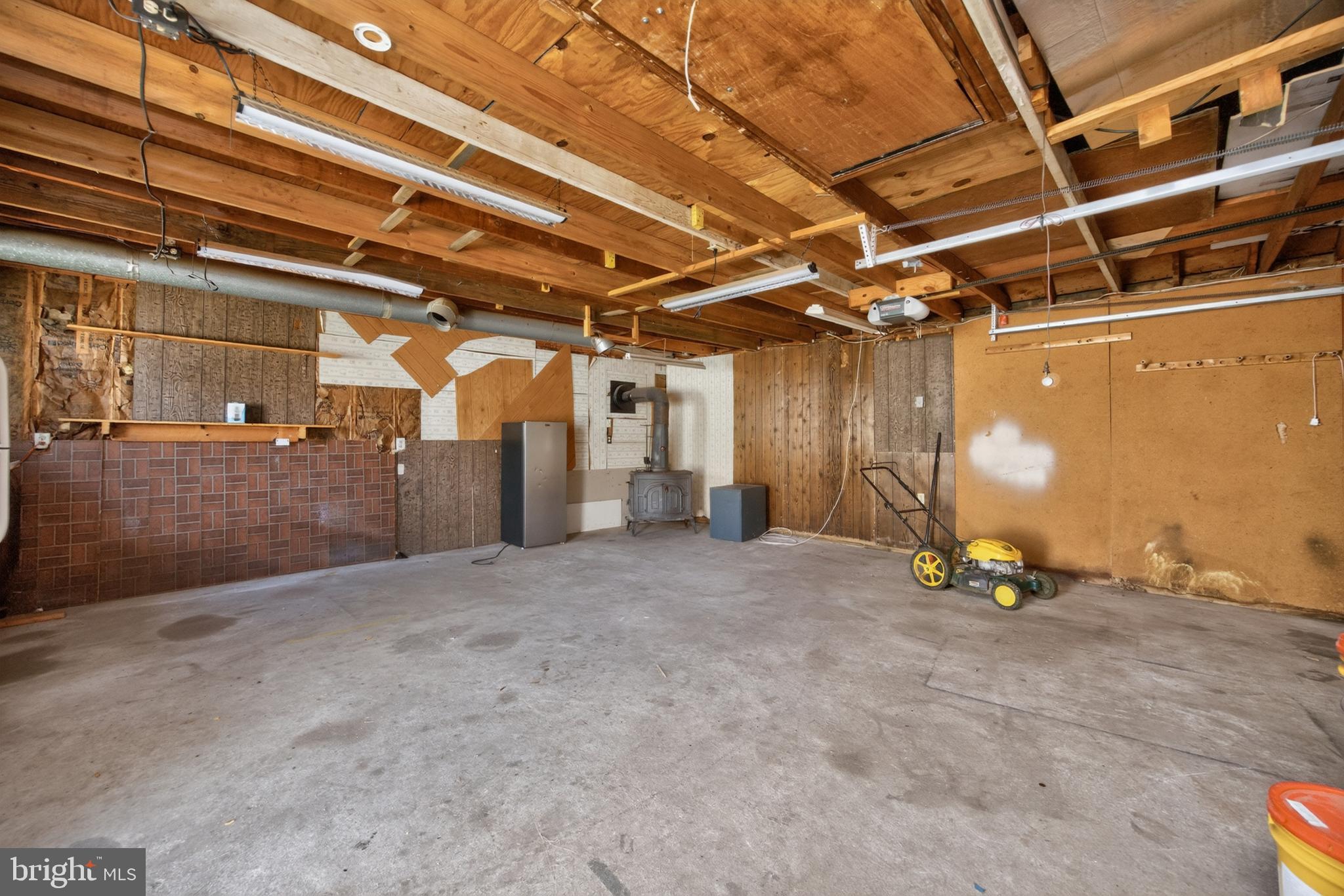 215 Ash Road Wallingford, PA 19086 - Photo 36 of 45