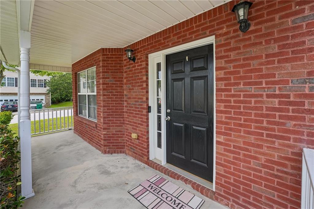 1698 Cutters Mill Way Lithonia, GA 30058 - Photo 3 of 53