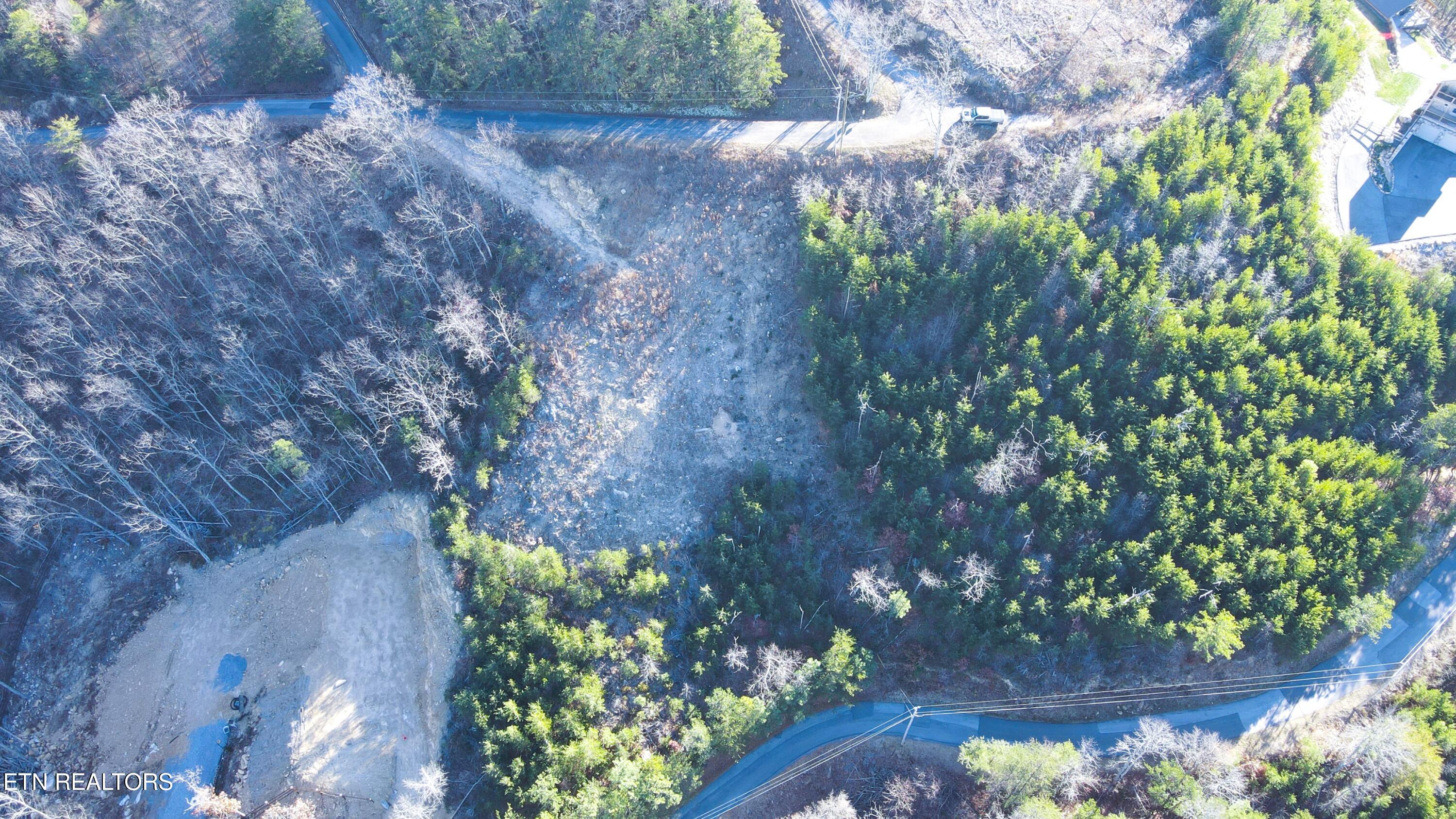 2140 Shields Terrace Sevierville, TN 37876 - Photo 3 of 15 DJI_0564