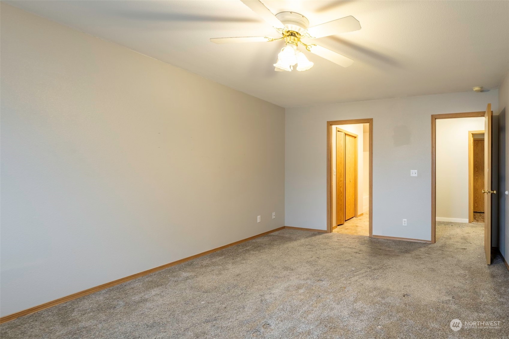 1537 West 24th Loop Kennewick, WA 99337 - Photo 12 of 20 Gallery Image 12