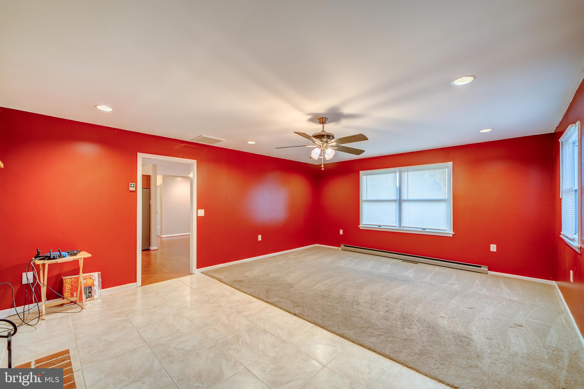 205 Newtown Road Chester, MD 21619 - Photo 37 of 53 Family rm, Ceiling fan, recessed lights.