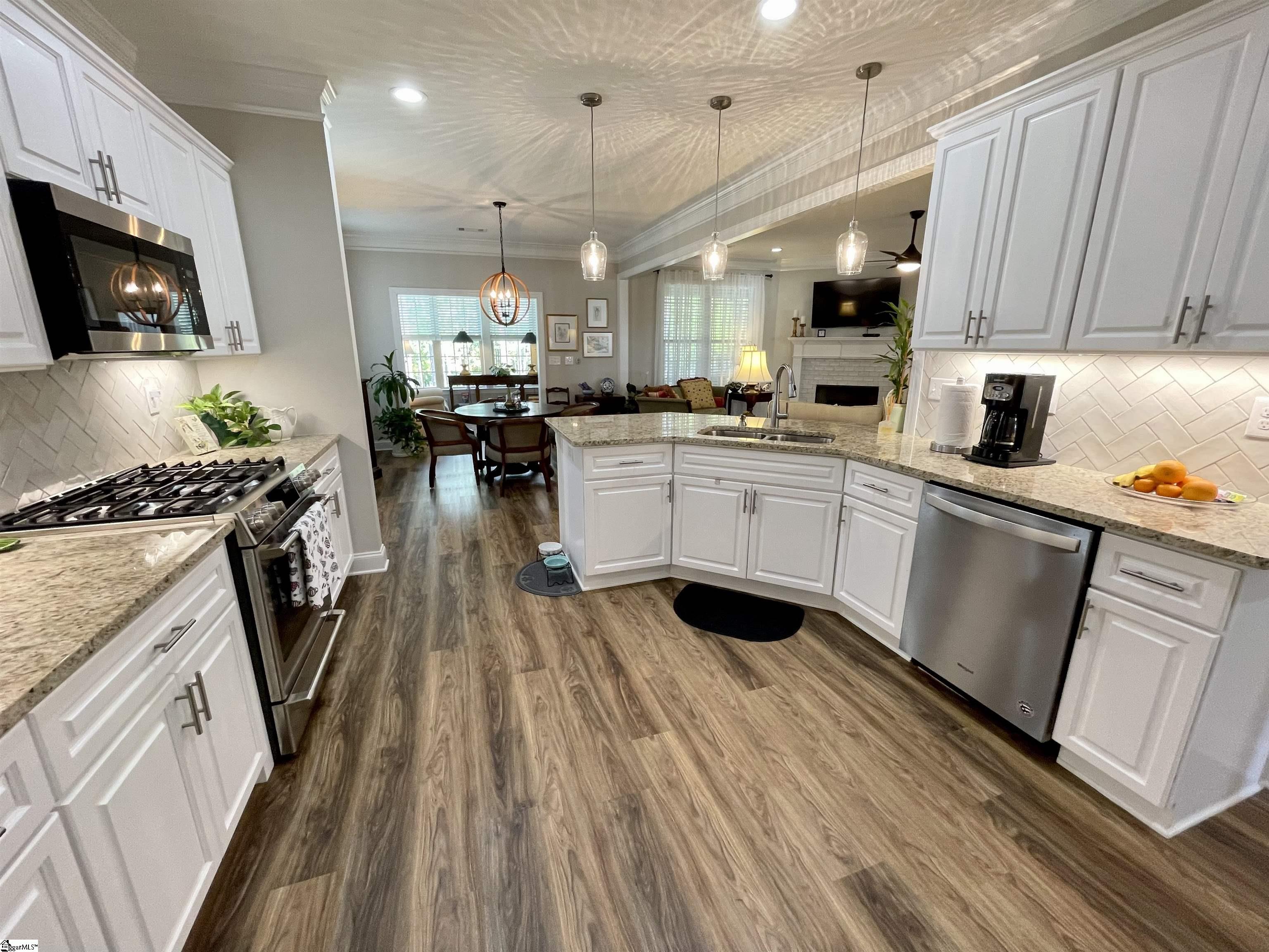 419 Rivers Run Greenwood, SC 29649 - Photo 7 of 32 Gallery Image 7