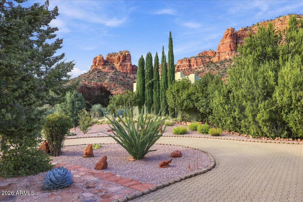 75 Merry Go Round Rock Road Sedona, AZ 86351 - Photo 28 of 39 Front yard