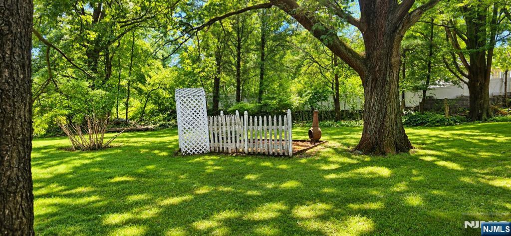 1486 Alps Road Wayne, NJ 07470 - Photo 20 of 21 Gallery Image 20