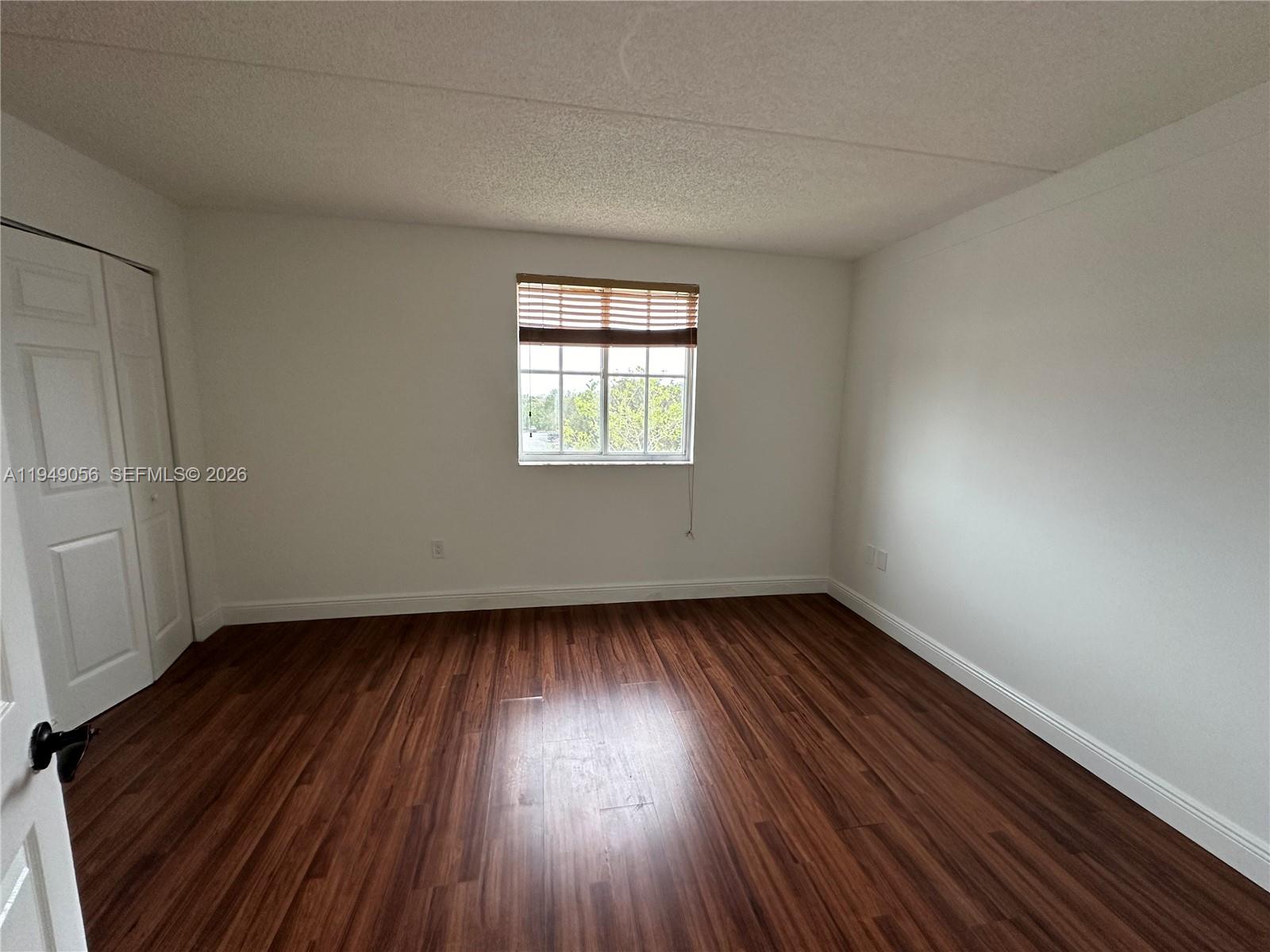 6045 Northwest 186th Street, Unit 320 Hialeah, FL 33015 - Photo 8 of 9