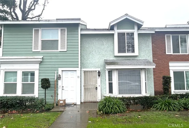 $2,300 | 5640 Riverside, Chino, CA 91710