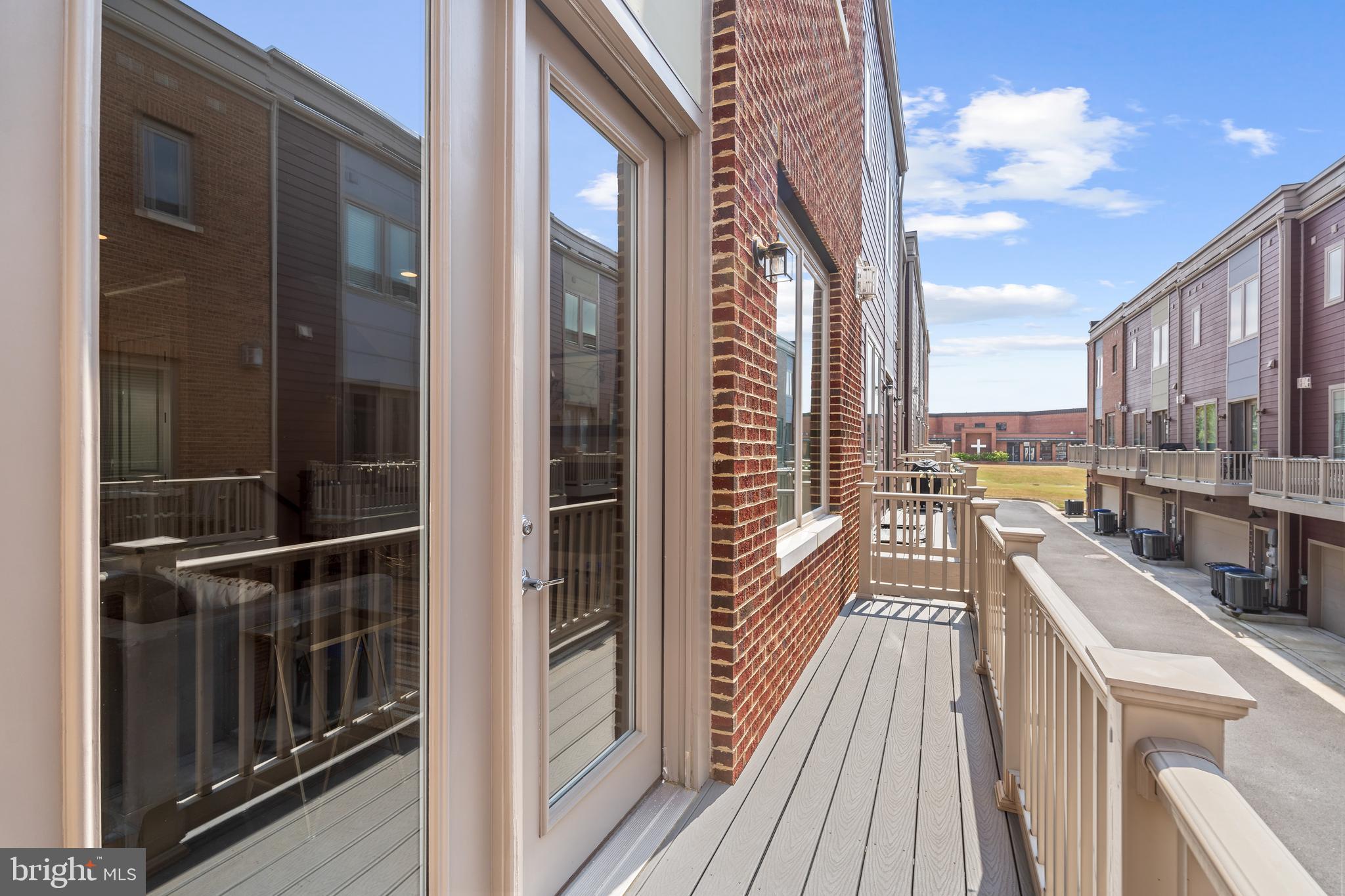 8513 Reformatory Way Lorton, VA 22079 - Photo 21 of 46 Balcony