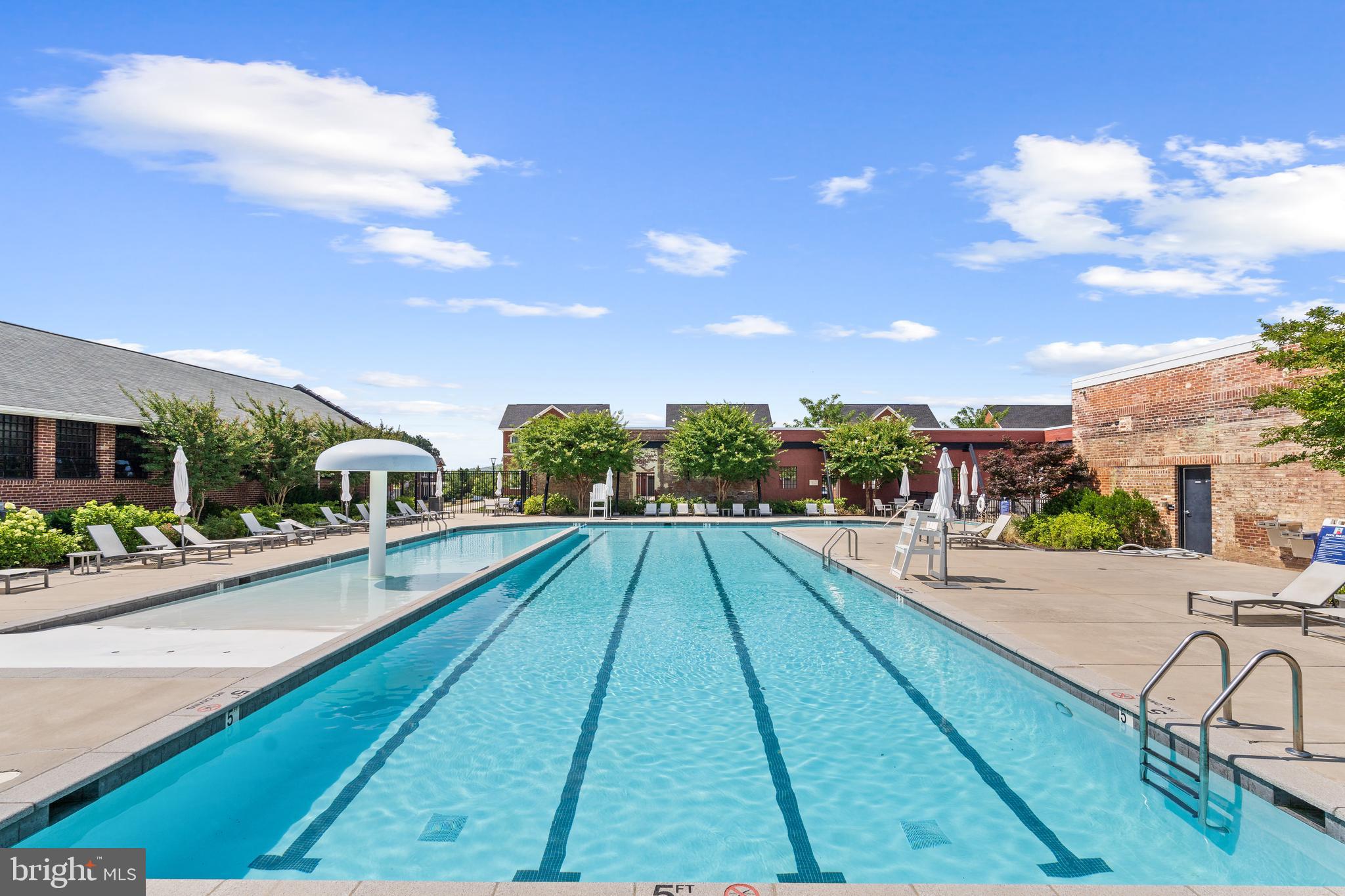 8513 Reformatory Way Lorton, VA 22079 - Photo 36 of 46 Community pool
