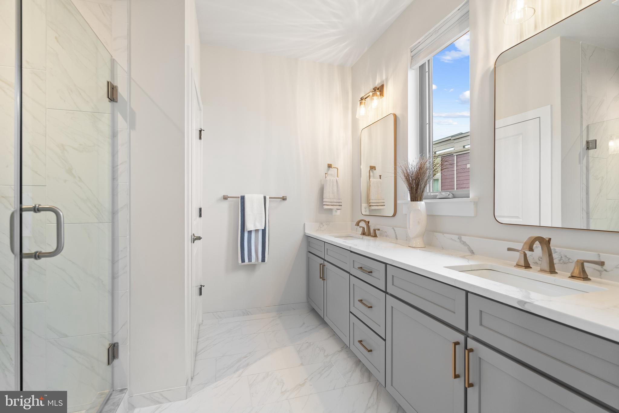 8513 Reformatory Way Lorton, VA 22079 - Photo 7 of 46 Primary bathroom w/ dual vanity & updated mirrors