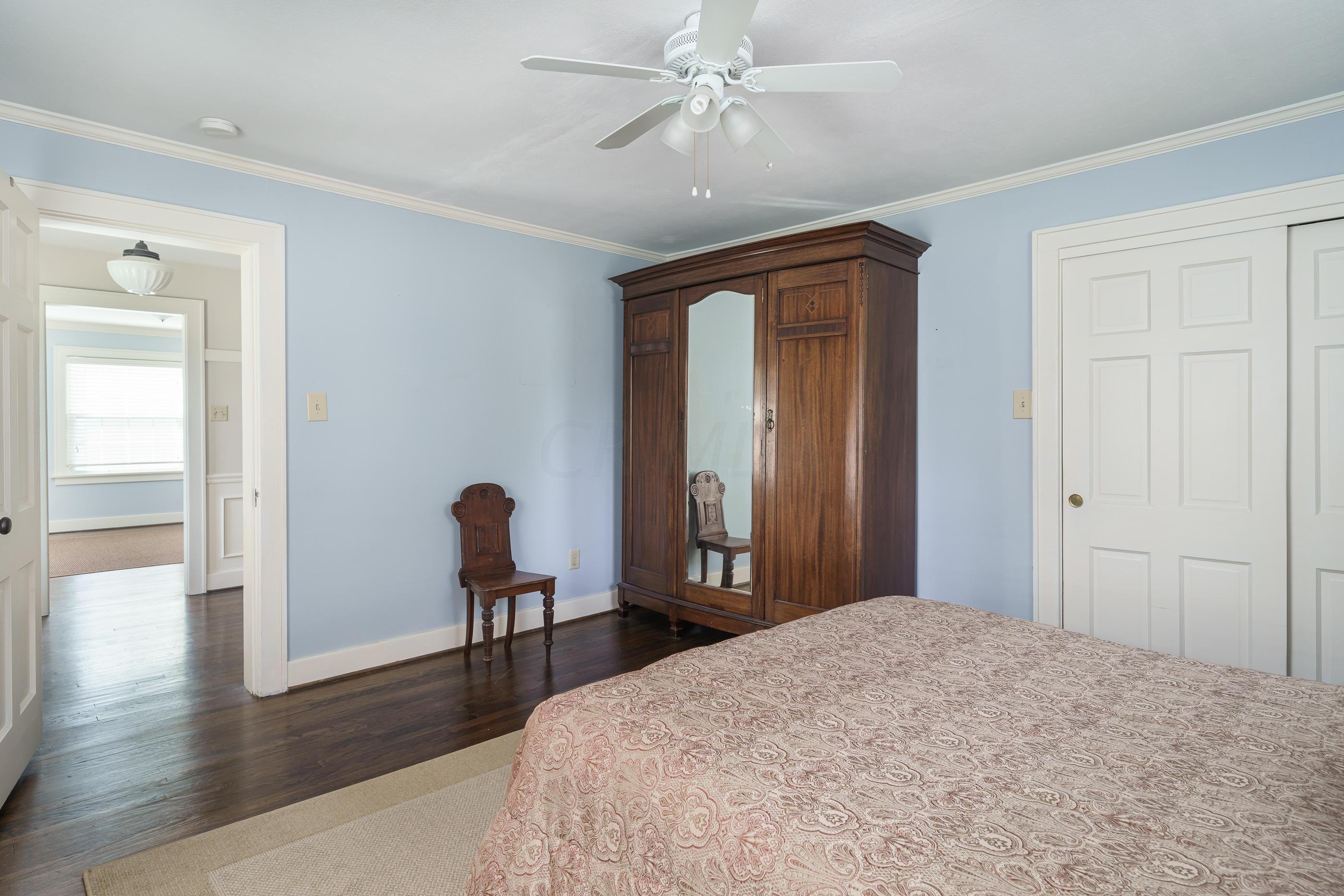 2254 Fairfax Road Columbus, OH 43221 - Photo 26 of 52