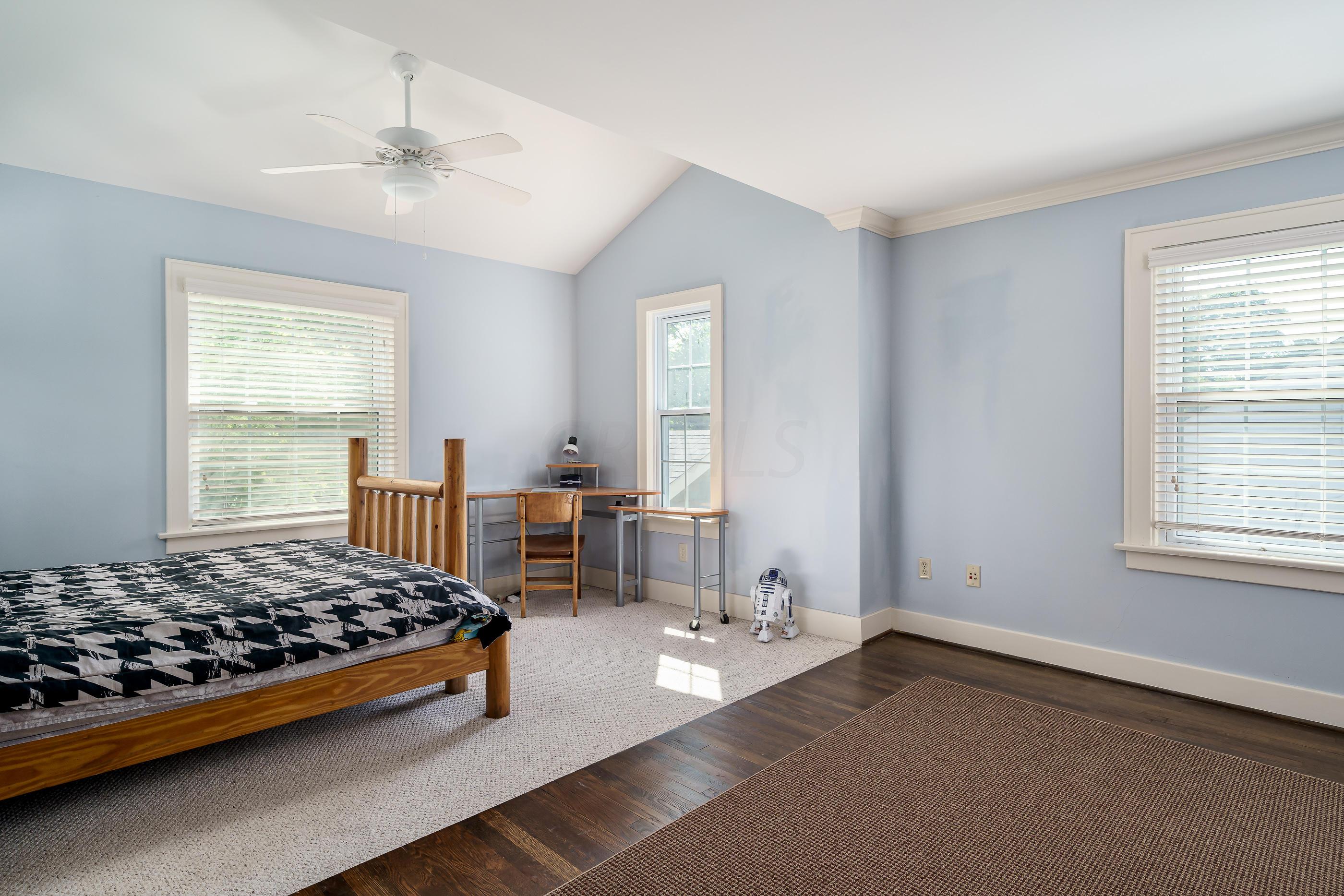 2254 Fairfax Road Columbus, OH 43221 - Photo 27 of 52