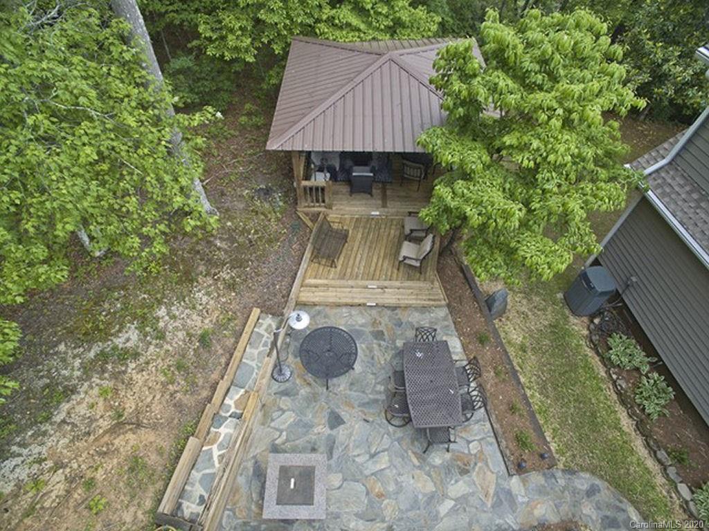 82 Gregg Roost Road Sylva, NC 28779 - Photo 9 of 35 a view of a back yard of the house