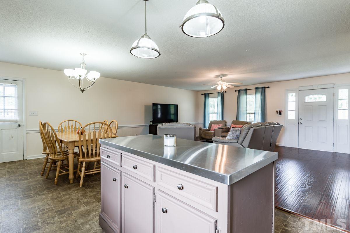 790 Carlyle Road Zebulon, NC 27597 - Photo 8 of 19 Gallery Image 8