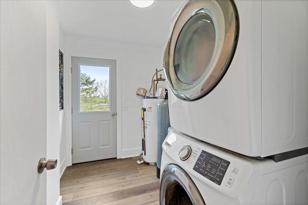 8317 Pontius Road Groveport, OH 43125 - Photo 24 of 41 23-Laundry Area