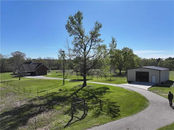 $665,000 | 18342 Hwy 440 Highway, Kentwood, LA 70444