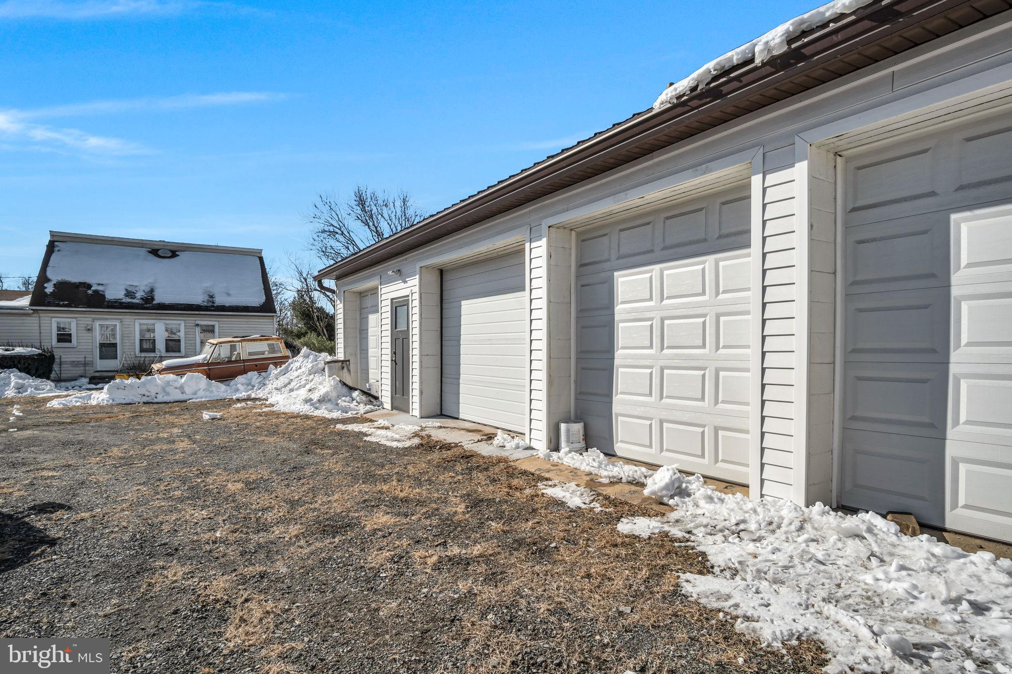 1836 West Trindle Road Carlisle, PA 17013 - Photo 6 of 22