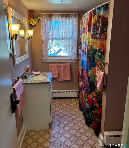 a view of walk in closet