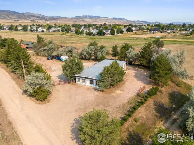 a view of lake and mountain view