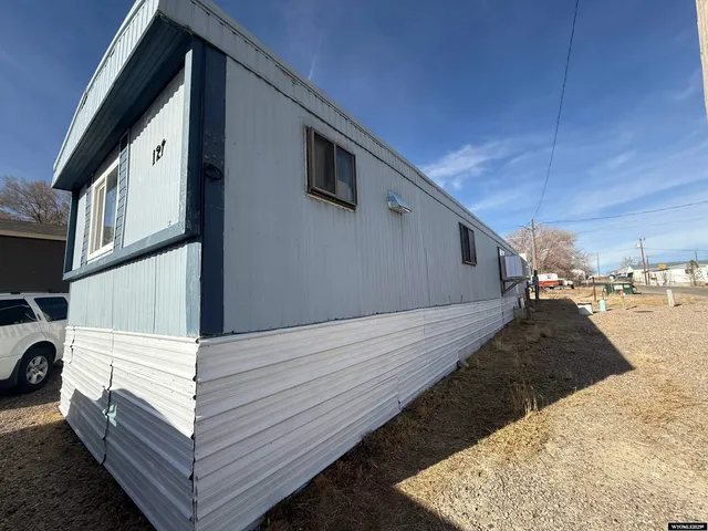 $23,000 | 910 Gannett Drive, Unit 127, Rock Springs, WY 82901