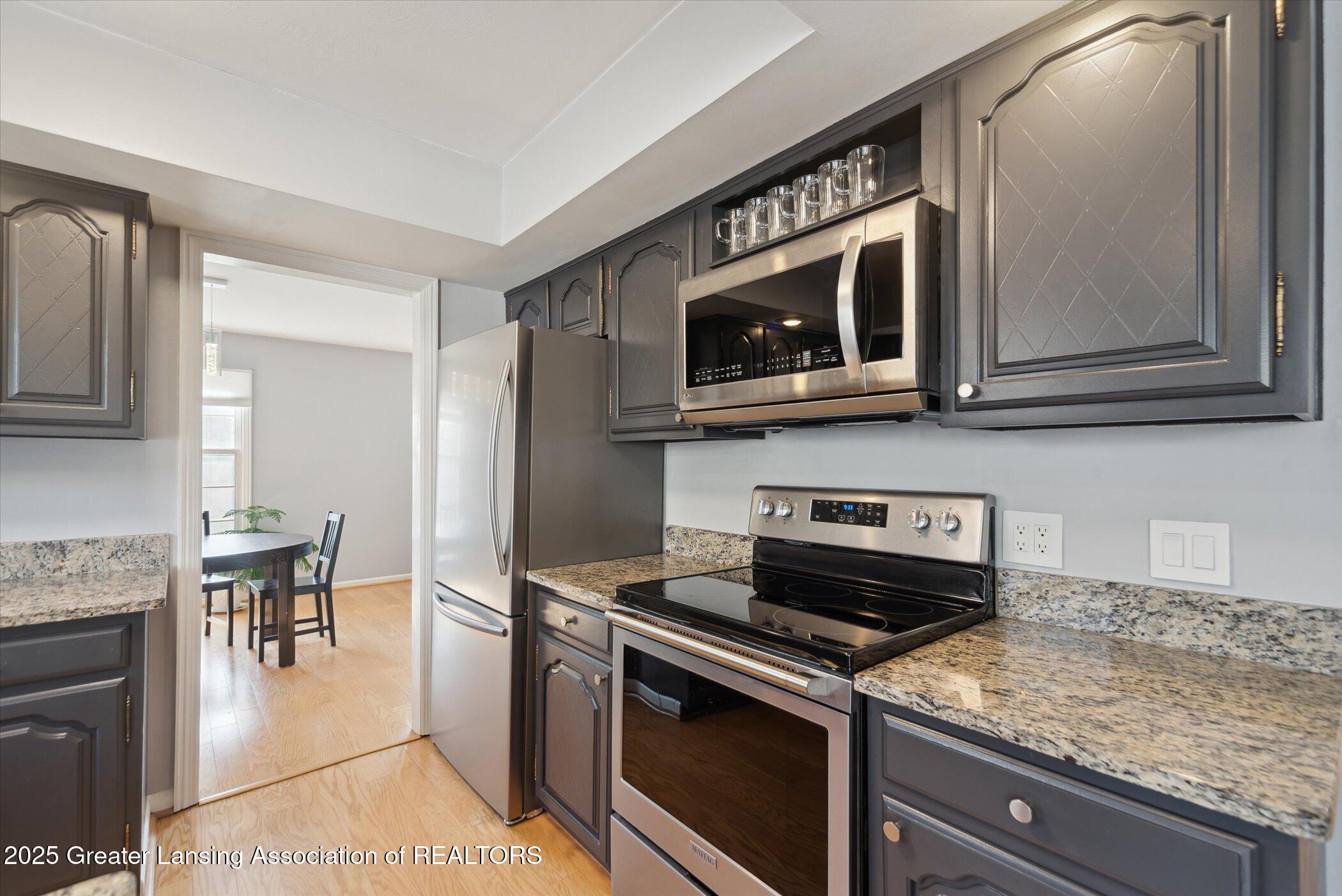 1740 Foxcroft Road East Lansing, MI 48823 - Photo 19 of 56 19-1740-Foxcroft-Rd-East-Lansing-MI-4882