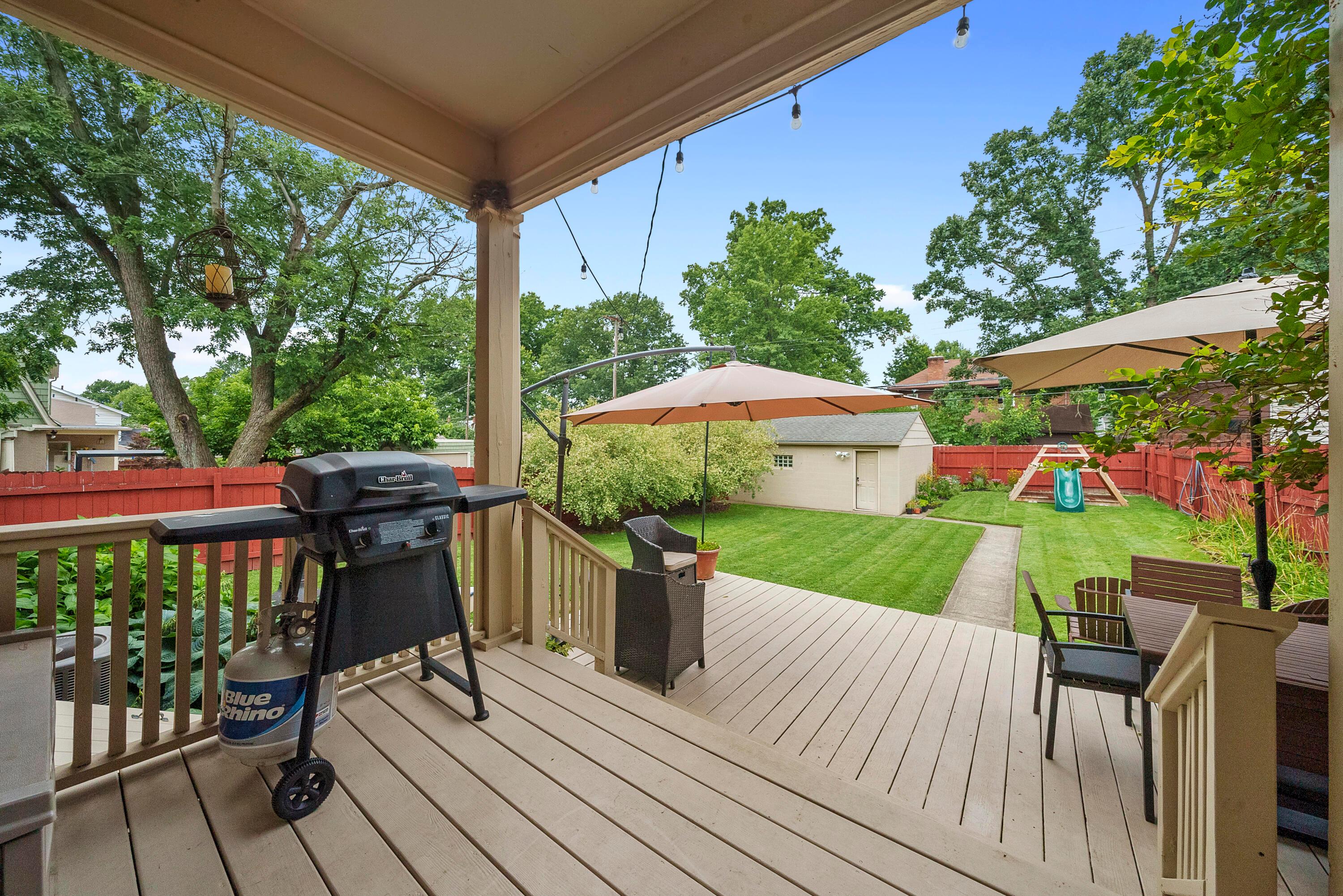 116 Fallis Road Columbus, OH 43214 - Photo 40 of 61 Back Covered Porch and Deck