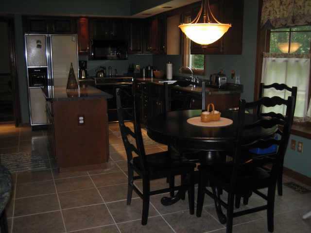 1114 Riva Ridge Boulevard Columbus, OH 43230 - Photo 2 of 5