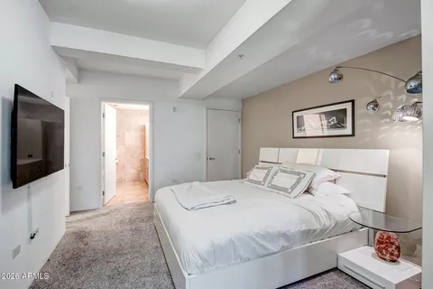 $695,000 | 7151 East Rancho Vista Drive, Unit 3005, Scottsdale, AZ 85251