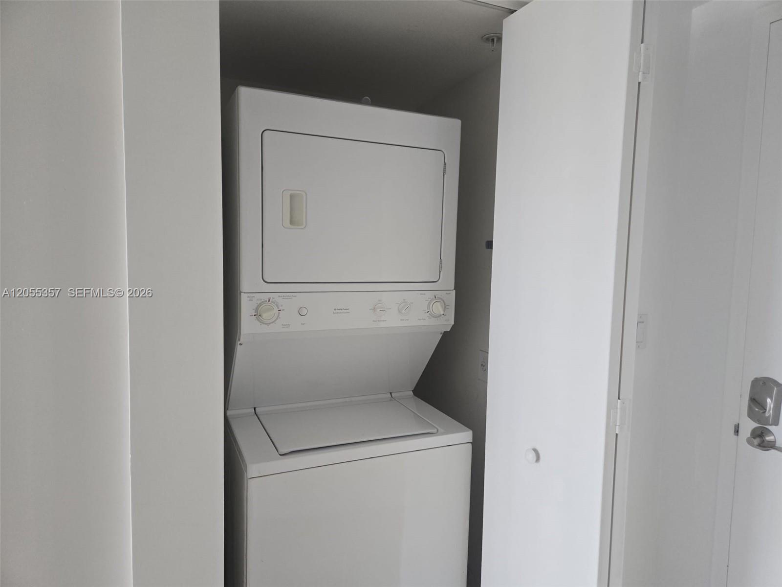 92 Southwest 3rd Street, Unit 1808 Miami, FL 33130 - Photo 24 of 60 Gallery Image 24