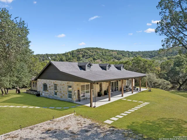 $1,249,900 | 4669 Farm To Market Road 2673, Canyon Lake, TX 78133