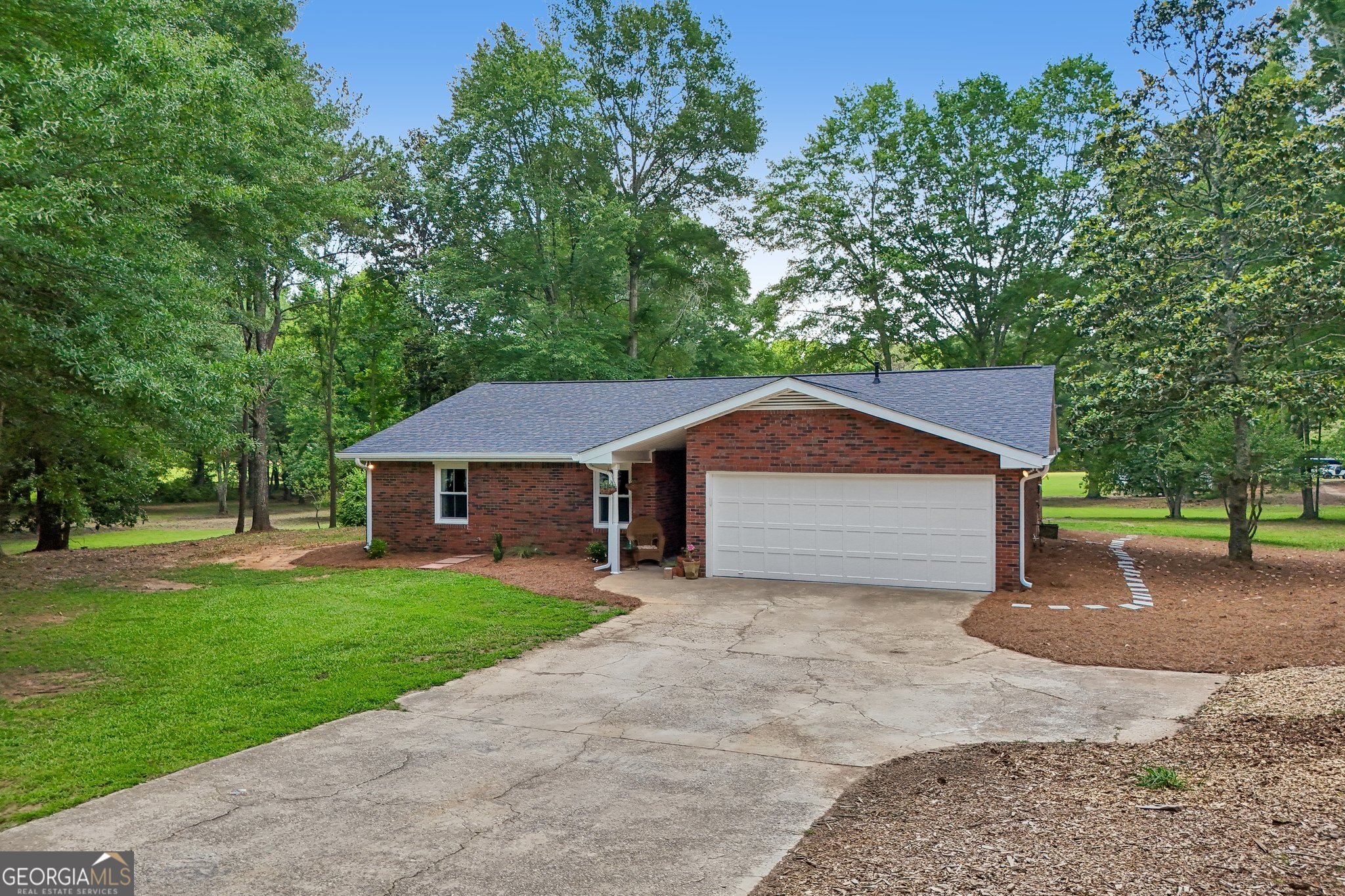 152 Curved Road Jonesboro, GA 30238 - Photo 37 of 55