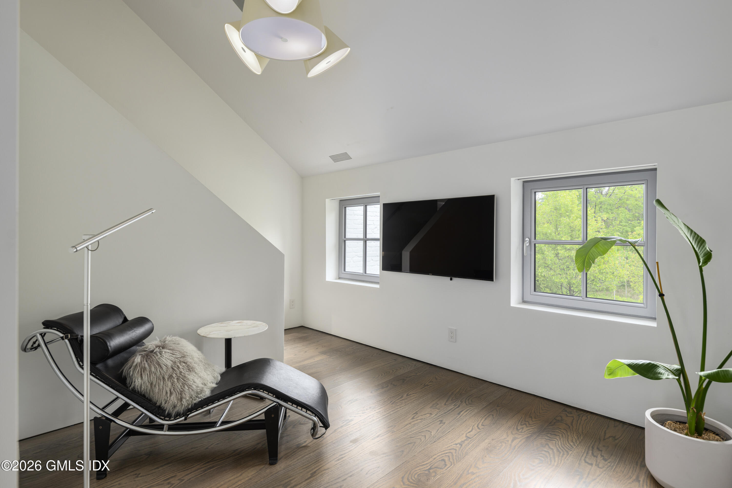 306 Round Hill Road Greenwich, CT 06831 - Photo 16 of 50 _DSC0720merge-Edit