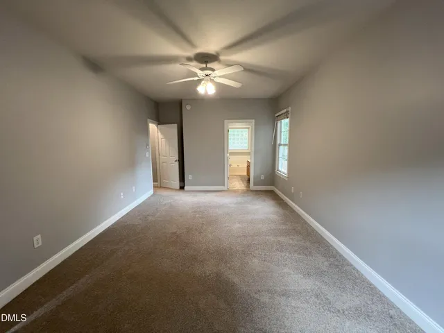 $2,395 | 228 Kingsport Road, Holly Springs, NC 27540