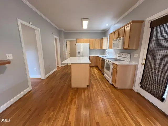 $2,395 | 228 Kingsport Road, Holly Springs, NC 27540