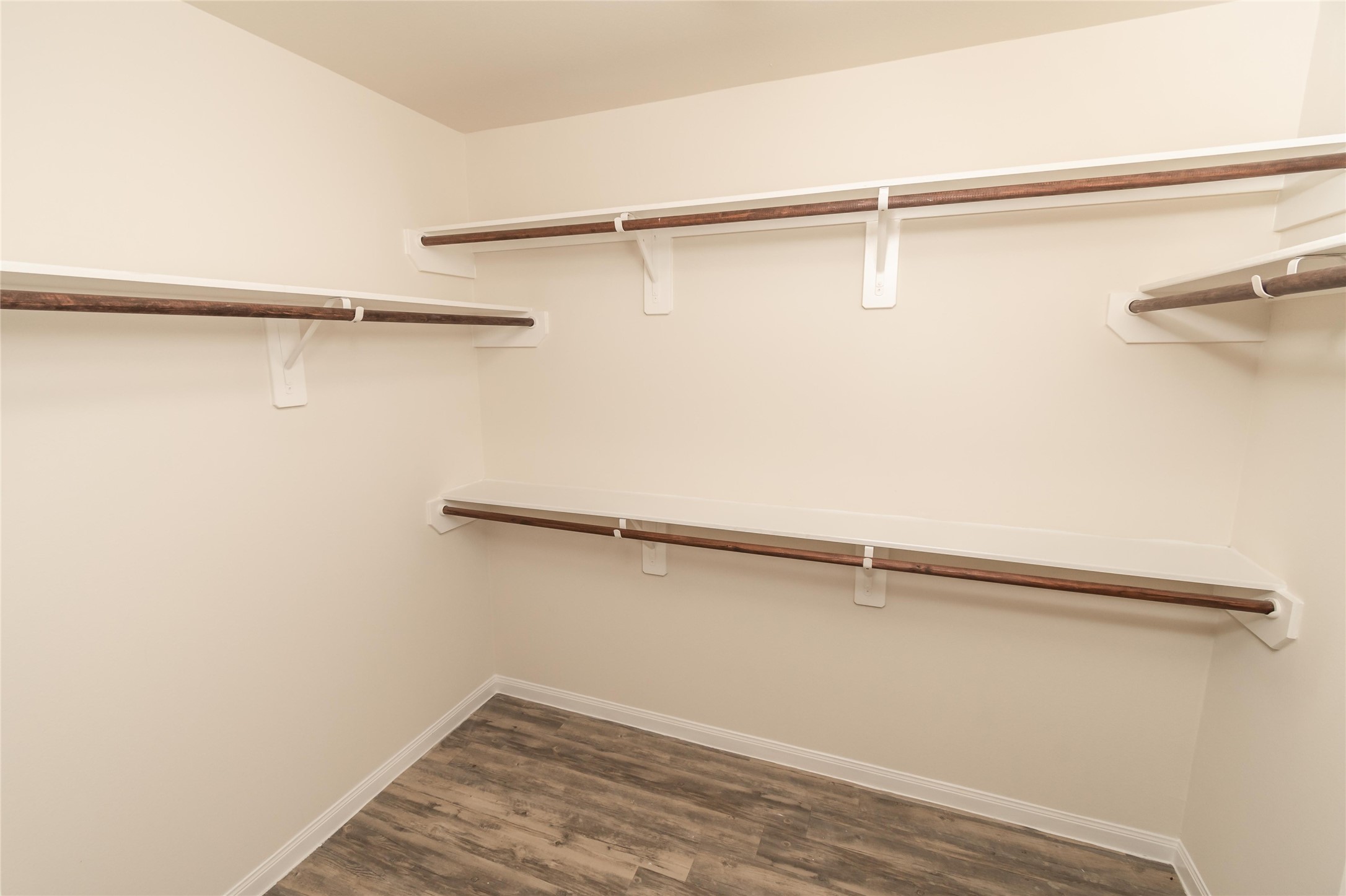 12427 Gemma Lane Houston, TX 77044 - Photo 8 of 10