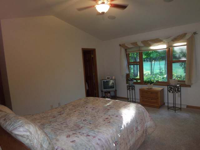 1611 Golf View Road Eagle River, WI 54521 - Photo 8 of 19 Gallery Image 8