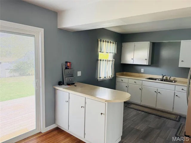 $190,000 | 1233 West Jefferson Street, Vandalia, IL 62471