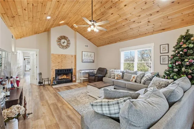 $659,900 | 6606 Clermont Highway, Clermont, GA 30527