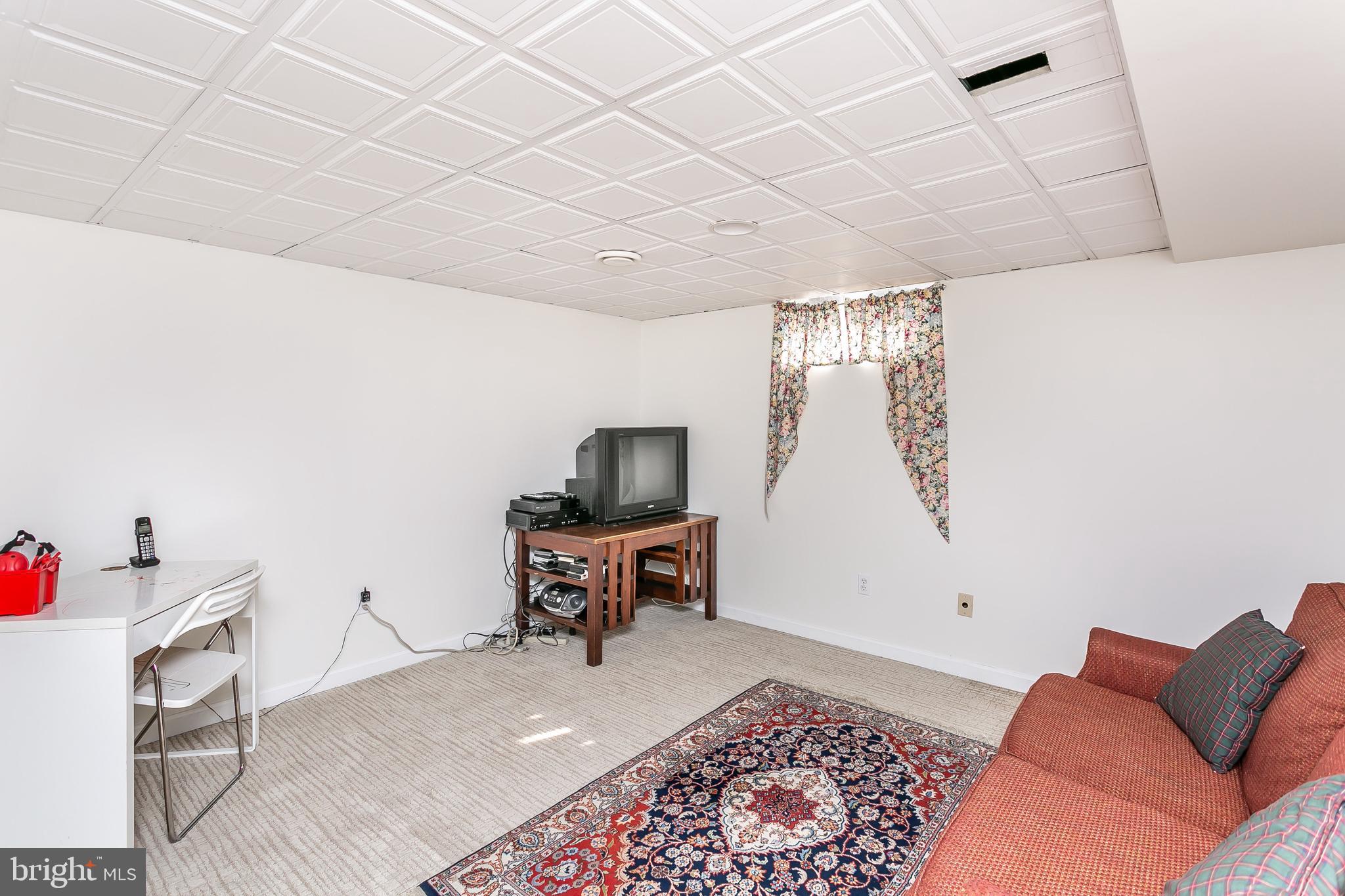 5502 Springlake Way Baltimore, MD 21212 - Photo 25 of 39 Lower level